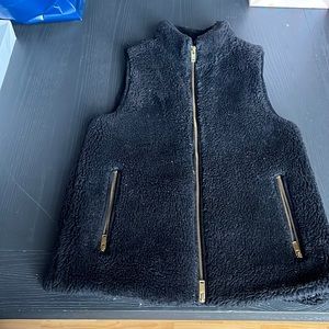 Black Sherpa vest